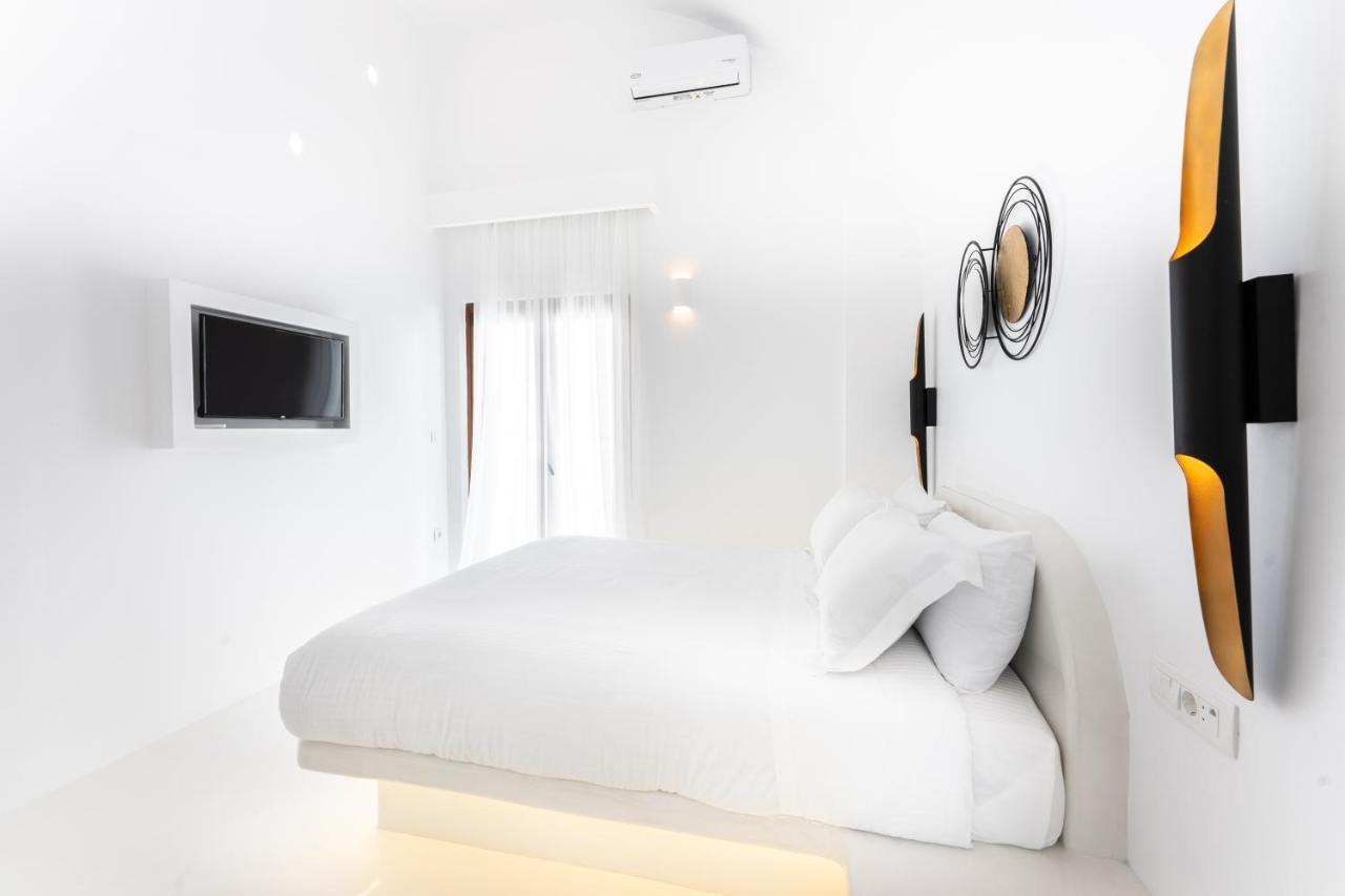 Leon Luxury Suites Imerovigli  Exterior photo