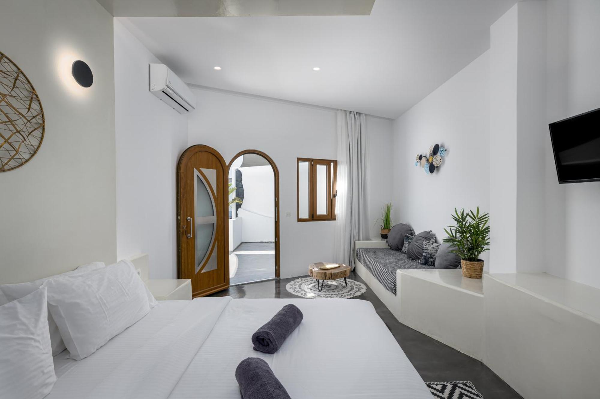 Leon Luxury Suites Imerovigli  Exterior photo