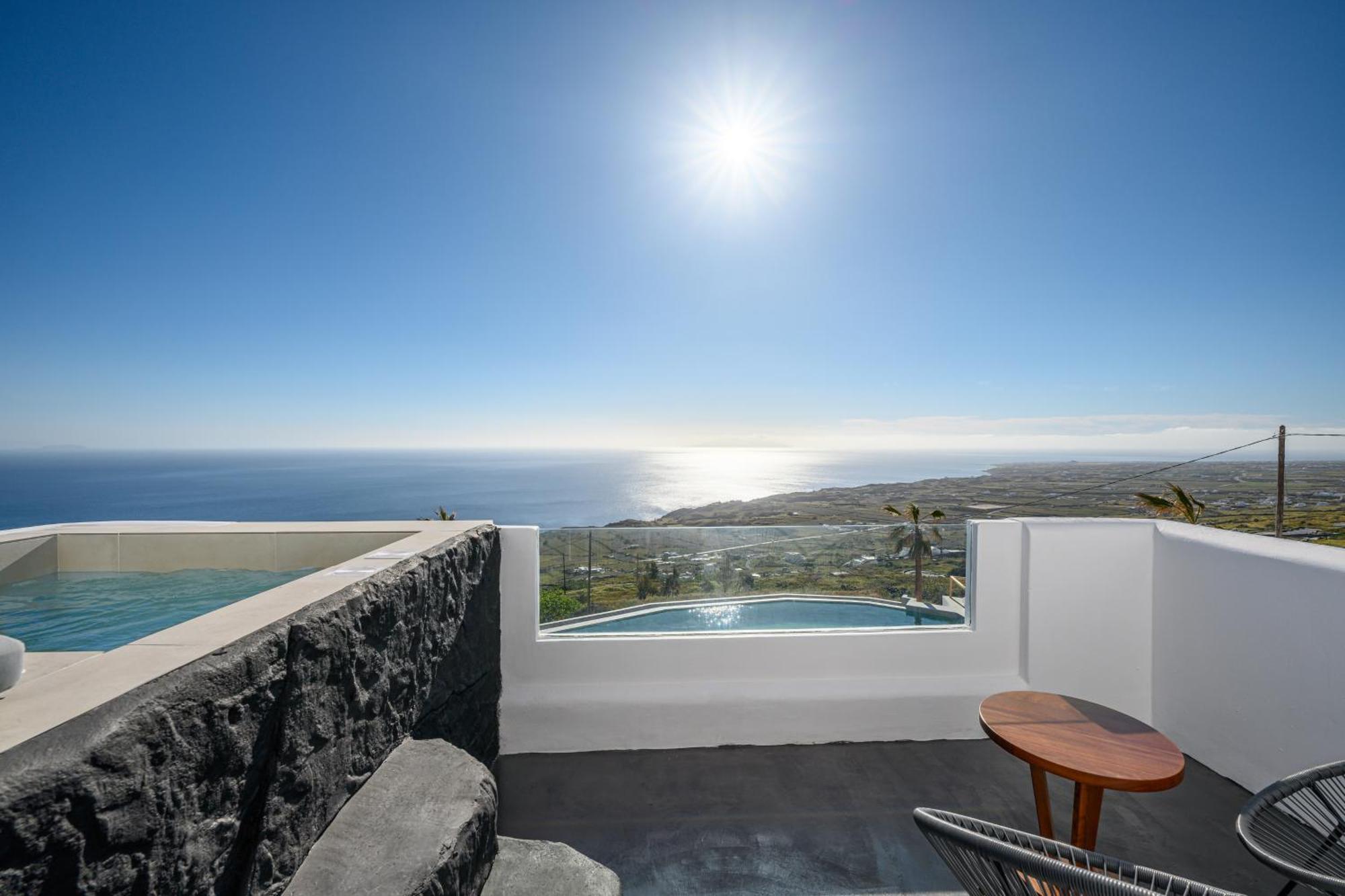 Leon Luxury Suites Imerovigli  Exterior photo