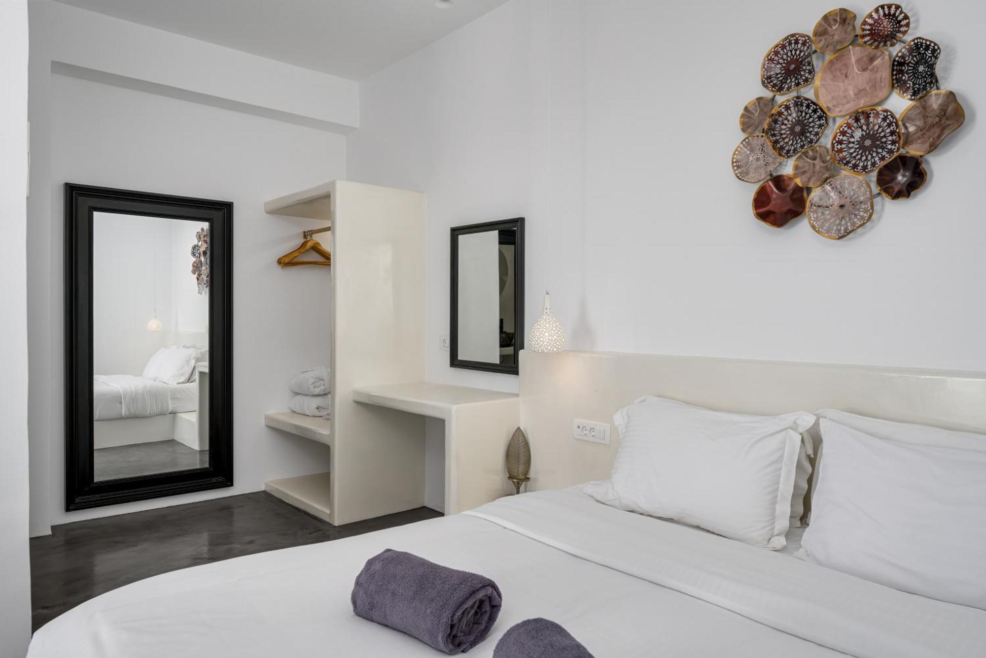 Leon Luxury Suites Imerovigli  Exterior photo